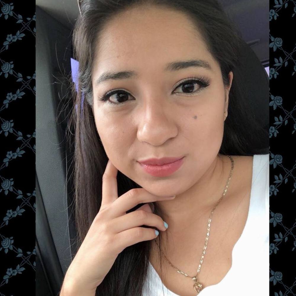 Meet your Posher, Alondra